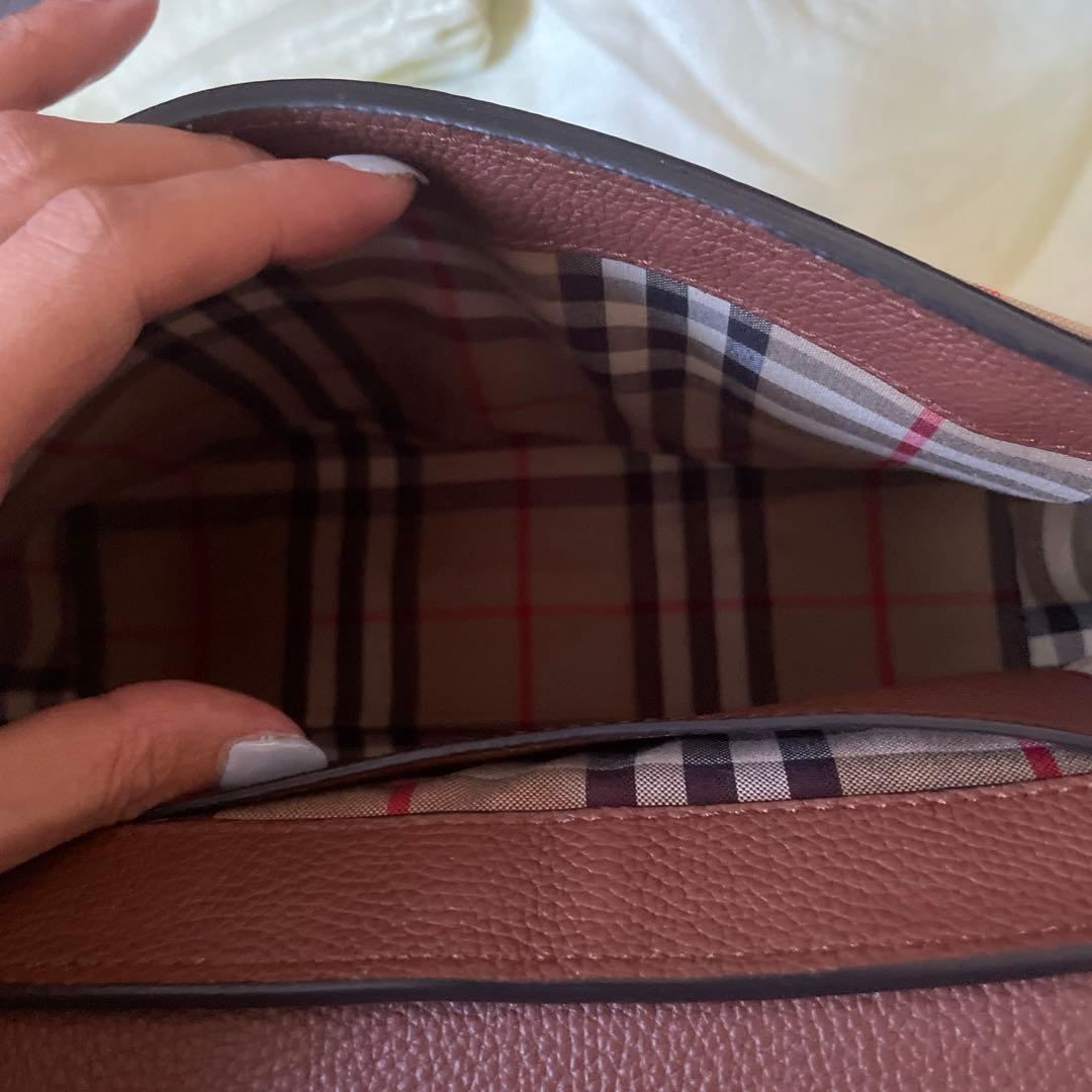 【最終価格】BURBERRY ブラウンレザーショルダーバッグ