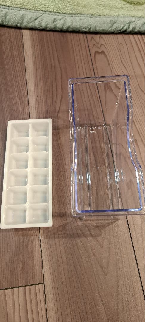 SHARP　冷蔵庫　310L　SJ-AK31F　送料込