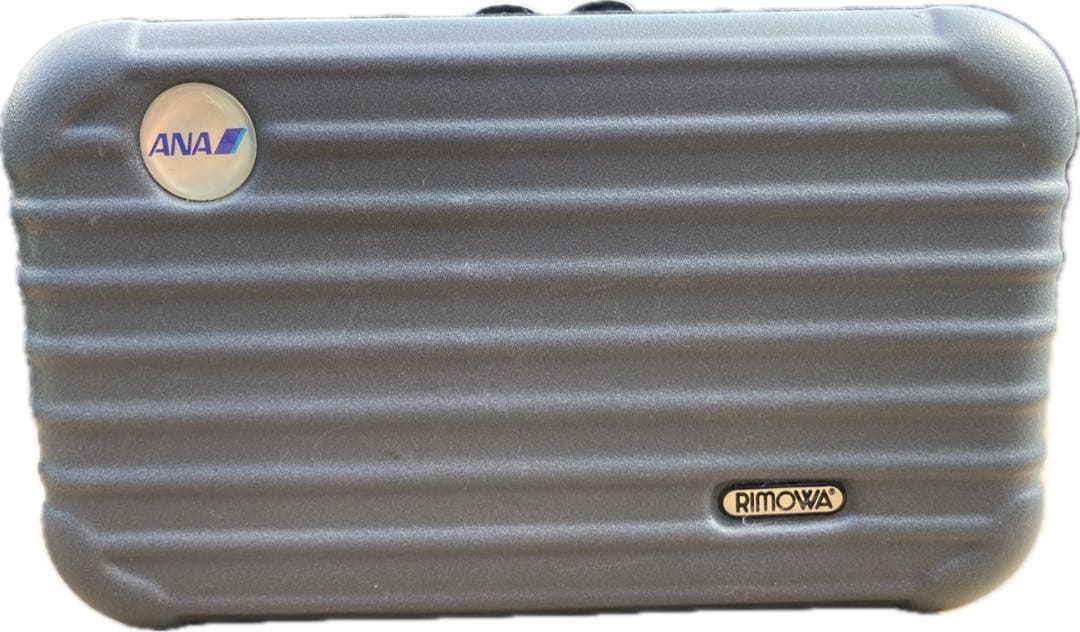 み*み様 ANA ファーストクラス アメニティリモワハードケース 限定