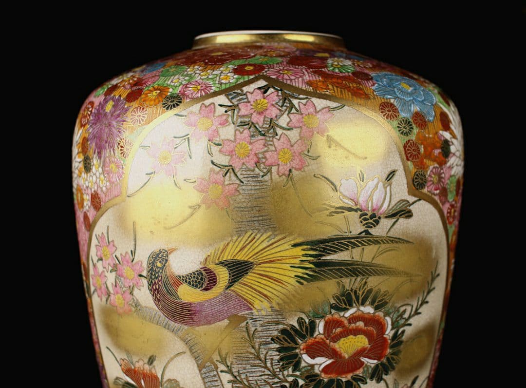 薩摩焼き　色絵金彩　丸十　大花瓶　高33cm