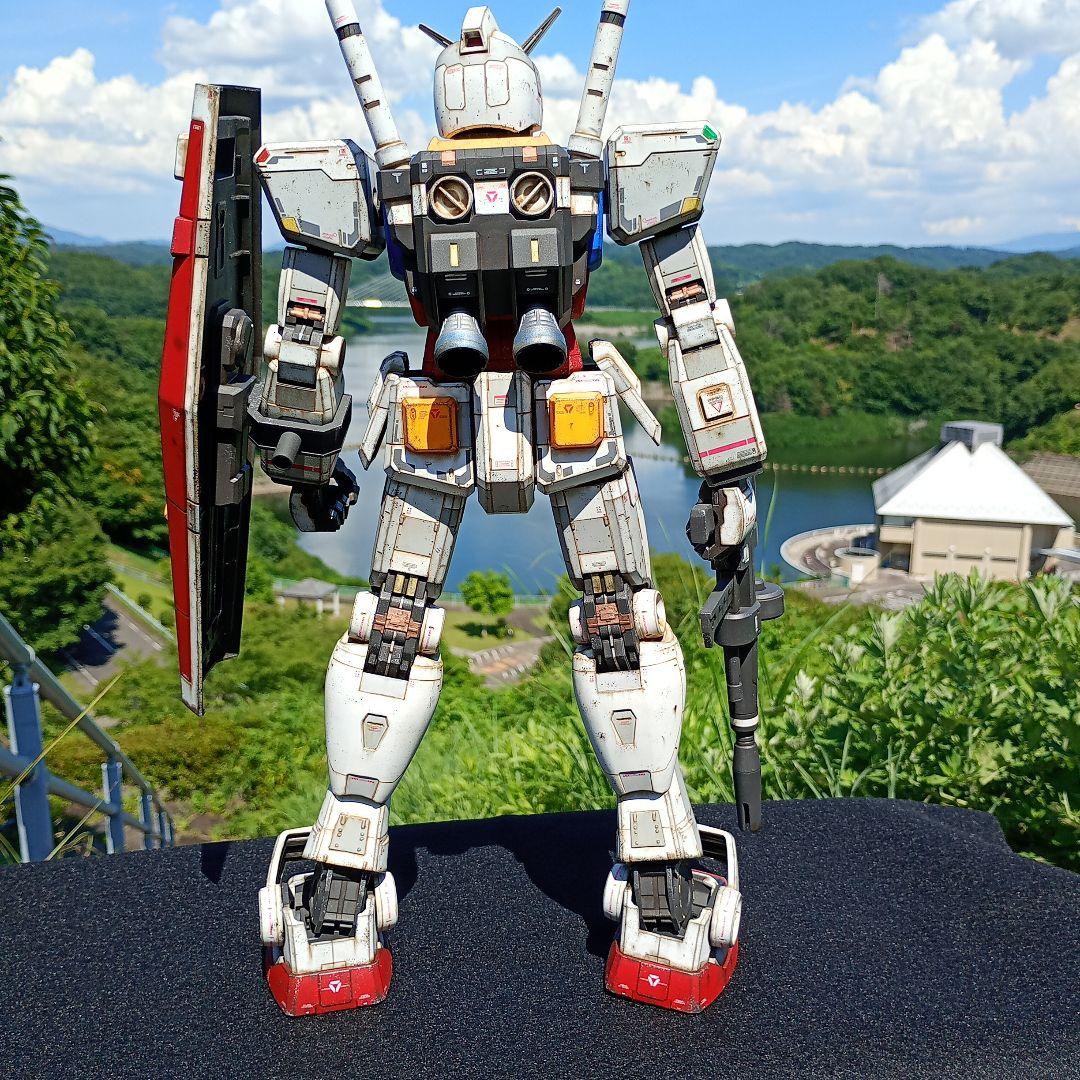 1/48 メガサイズ　ガンダム　塗装済完成品　ガンプラ