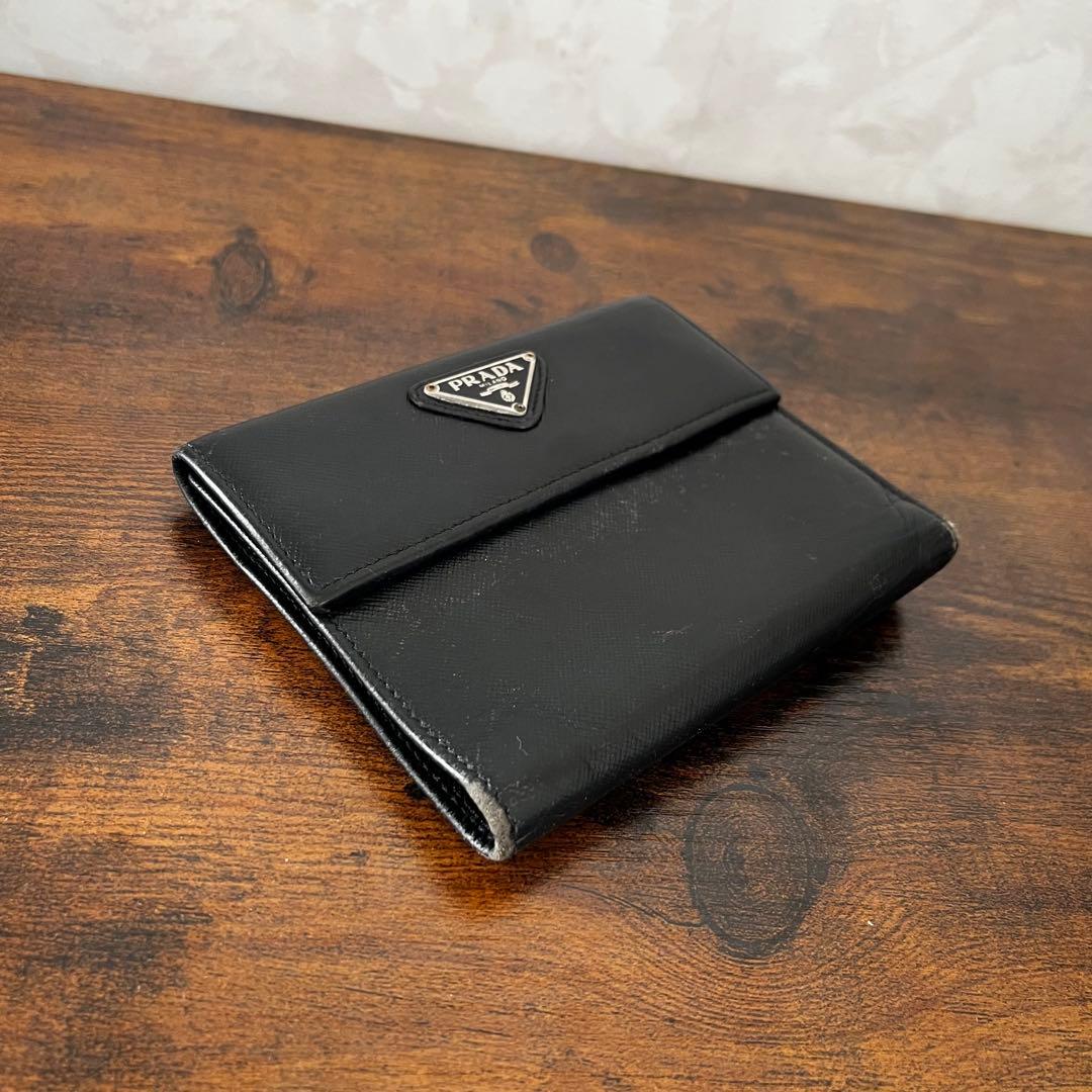 PRADA プラダ サフィアーノ レザー 三角プレート 三つ折り財布 ミニ財布