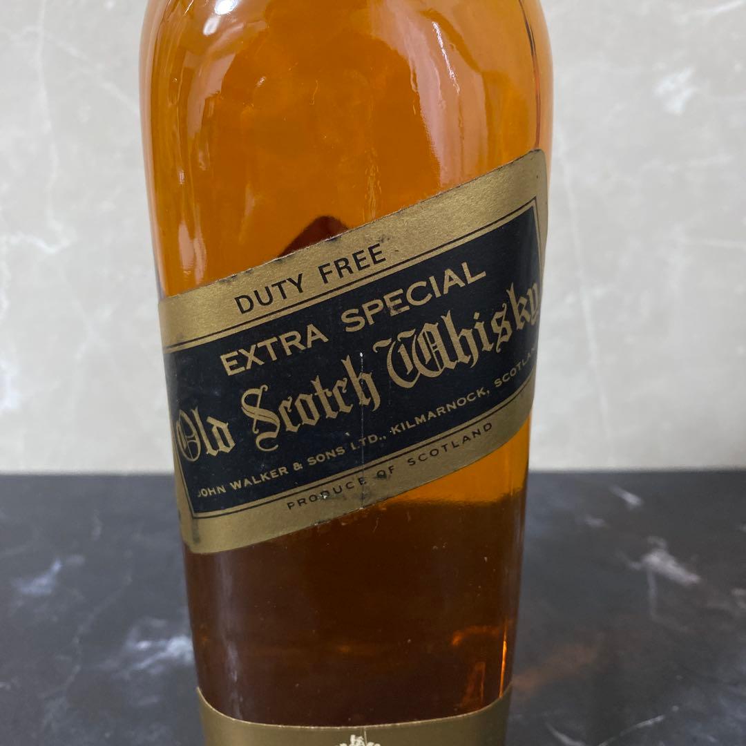 ジョニーウォーカー ブラックラベル ジョニ黒 金キャップ　白紋章　約750ml