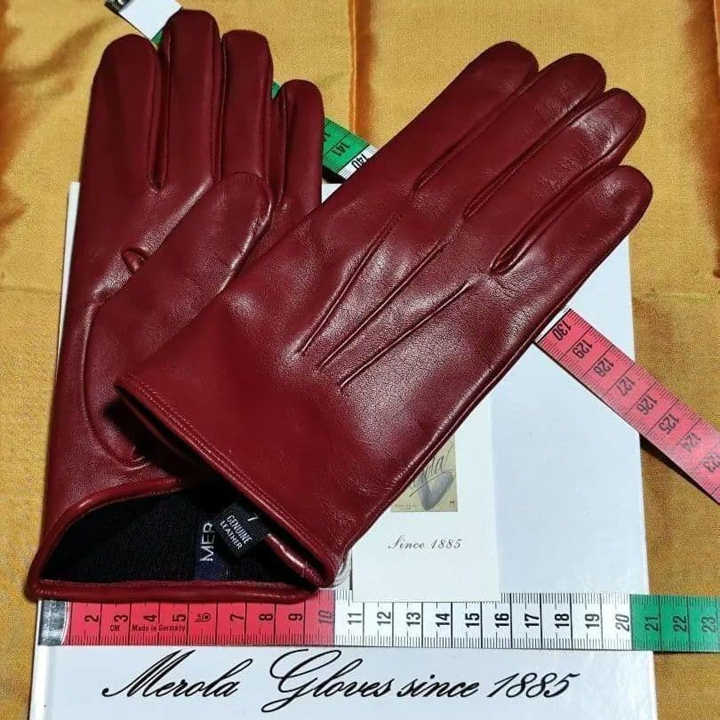 値下げ 今季 メローラ ナッパルビー色 カシミア黒 グローブ革手袋 MEROLA