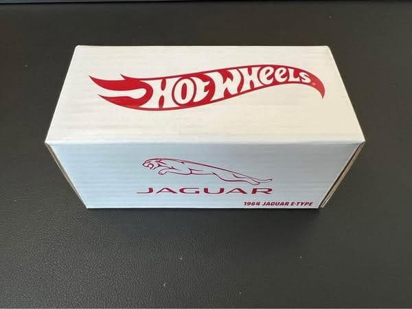 Hot WheelsRLC限定ホットウィール1964ジャガー Eタイプ　ミニカー
