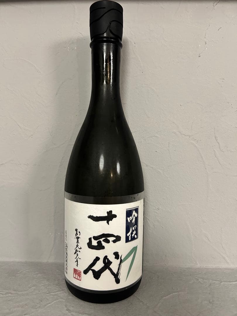 【送料無料】十四代 吟撰 大吟醸 720ml 2025年製