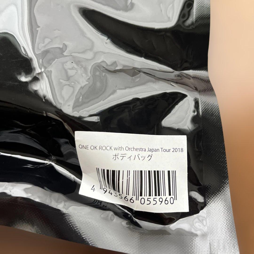 ONE OK ROCK ボディバッグ