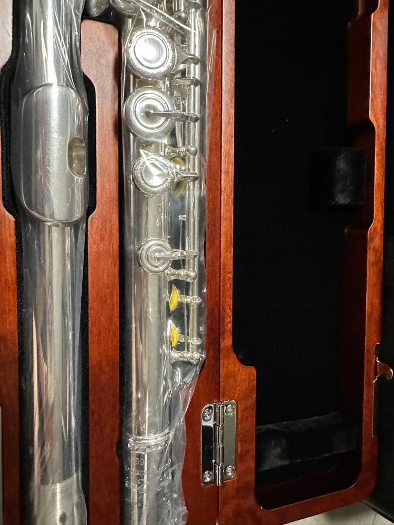 新品　フルート