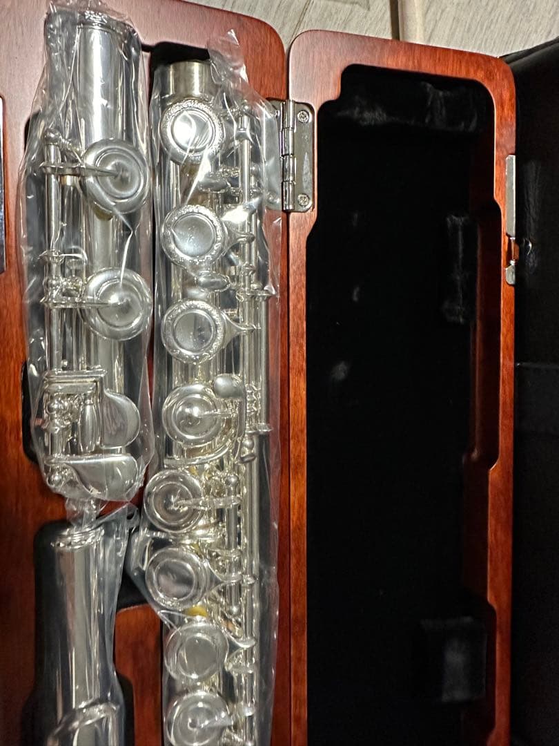 新品　フルート