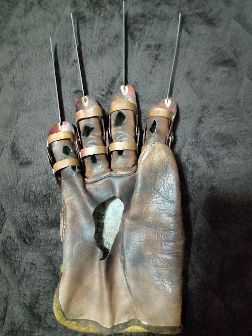 エルム街の悪夢 フレディ グローブ パート4 ドリームマスター ダイナー