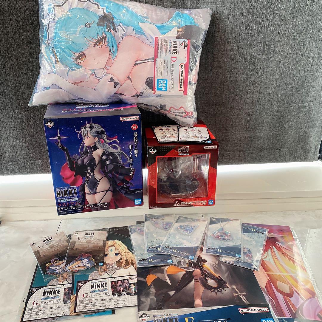 新品　計16点　一番くじ　ニケ　NIKE ラストワン　フィギュア　クッション