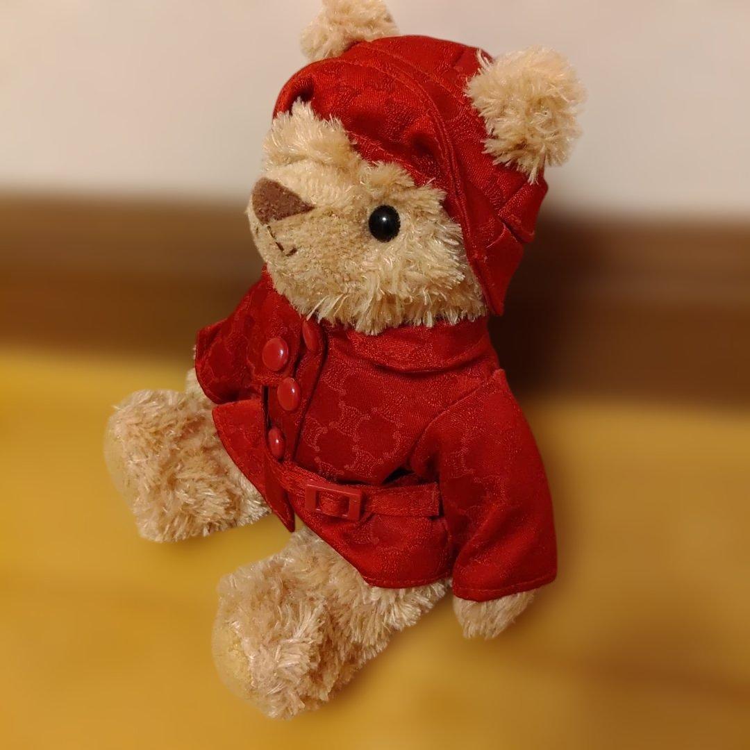 セリーヌ　　セリーヌのレッドコートベア