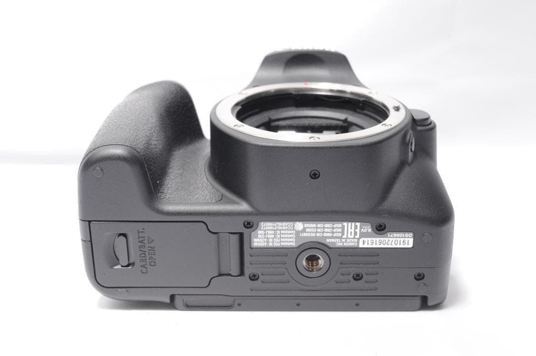 ✨Canon Kiss X9✨スマホ転送❣️自撮り❣️高速AF❣️Wi-Fi❣️美品❣️