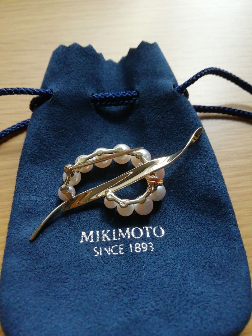 ミキモトブローチk18イエローゴールド愛子様着用✾問い合わせ殺到完売品