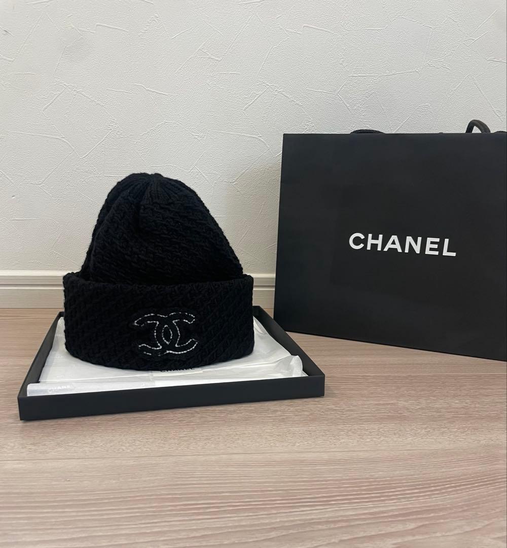 新品・未使用【CHANEL】ニット帽　ブラック 嬉しい男女兼用＆100%カシミヤ