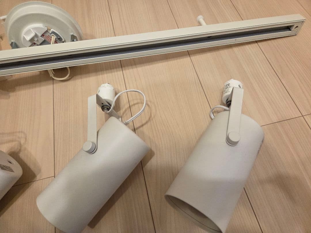 最終セール！無印良品⭐可動式ホワイトスポットライト4灯