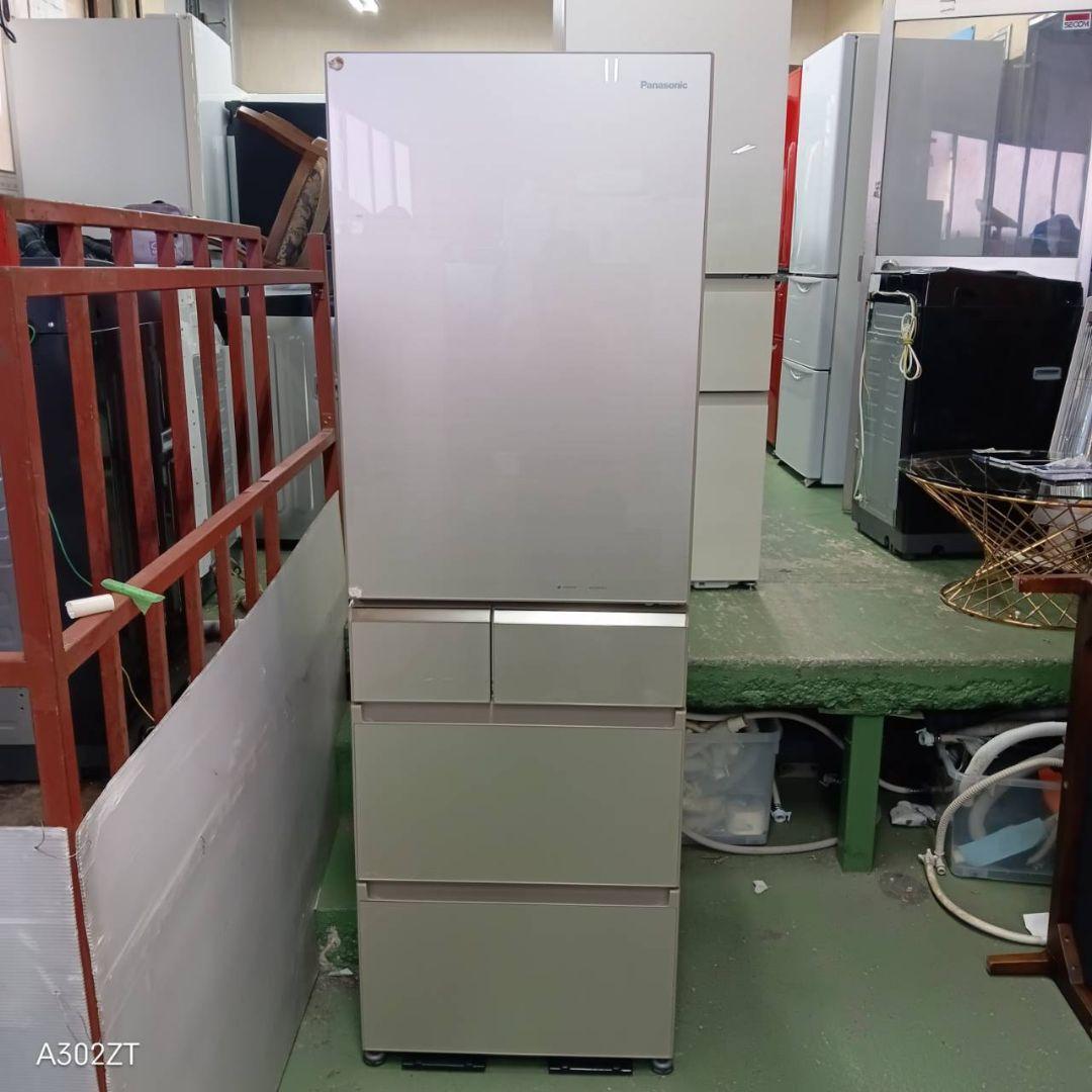 446 大型冷蔵庫　400L強　右開き　自動製氷機　鏡面デザイン　保証込　美品