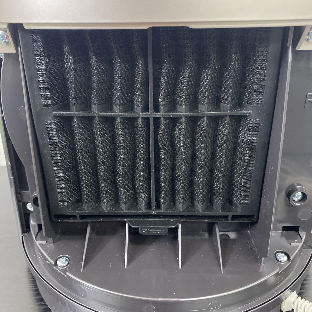 送料込み＊ シャープ スリムイオンファン 2022年製＊1121-4