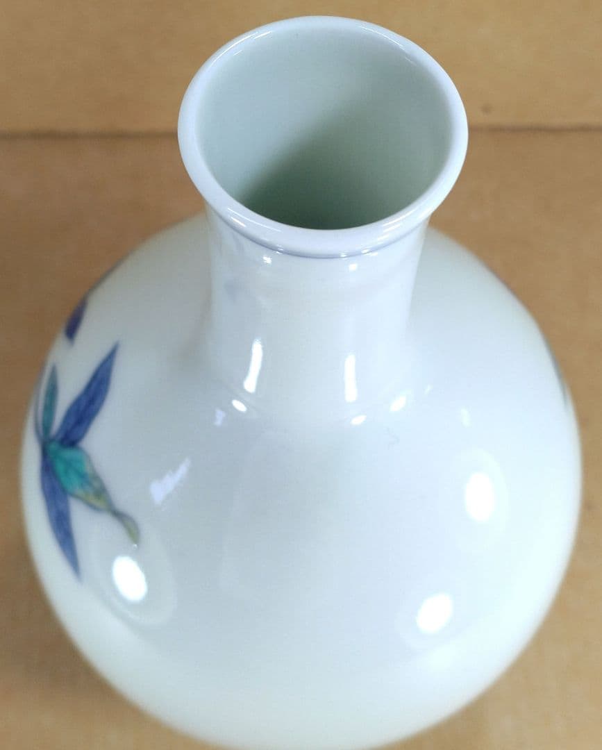 【本物保証】十三代今泉今右衛門 錦桃絵花瓶 共箱 栞 人間国宝 未使用