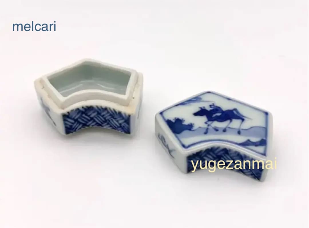 竹泉(造)  三浦竹泉　青華一騎　香合　共箱　染付