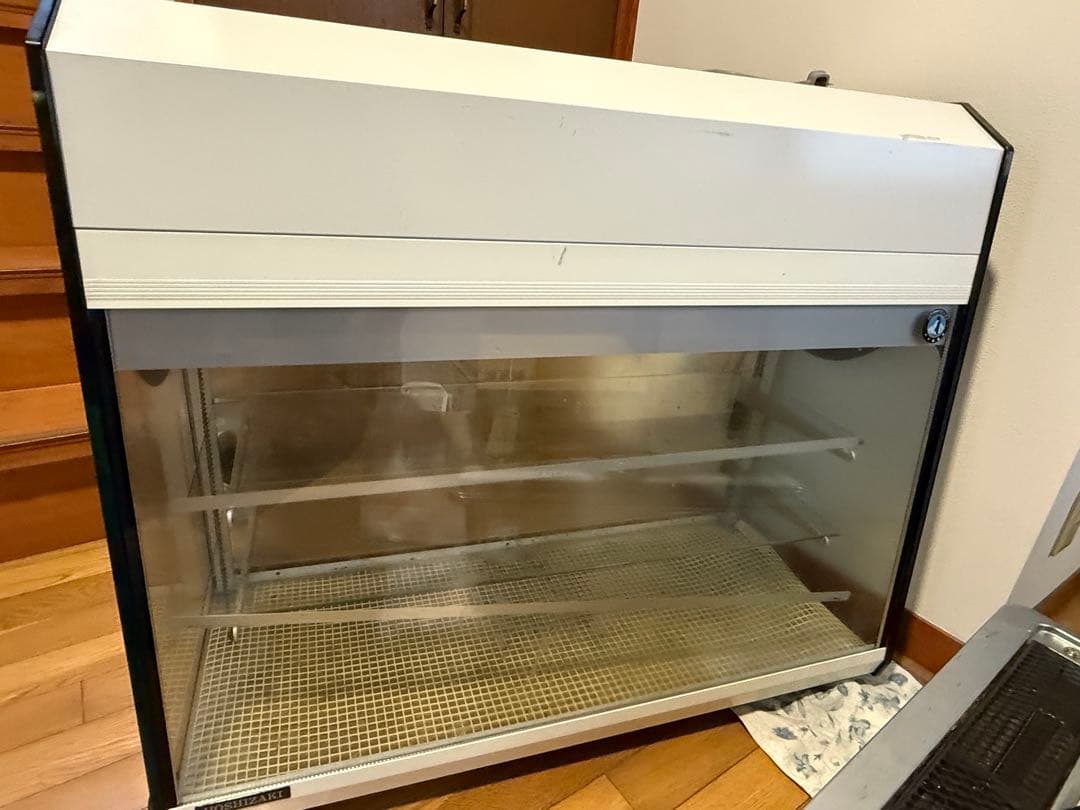 冷蔵ディスプレイケース