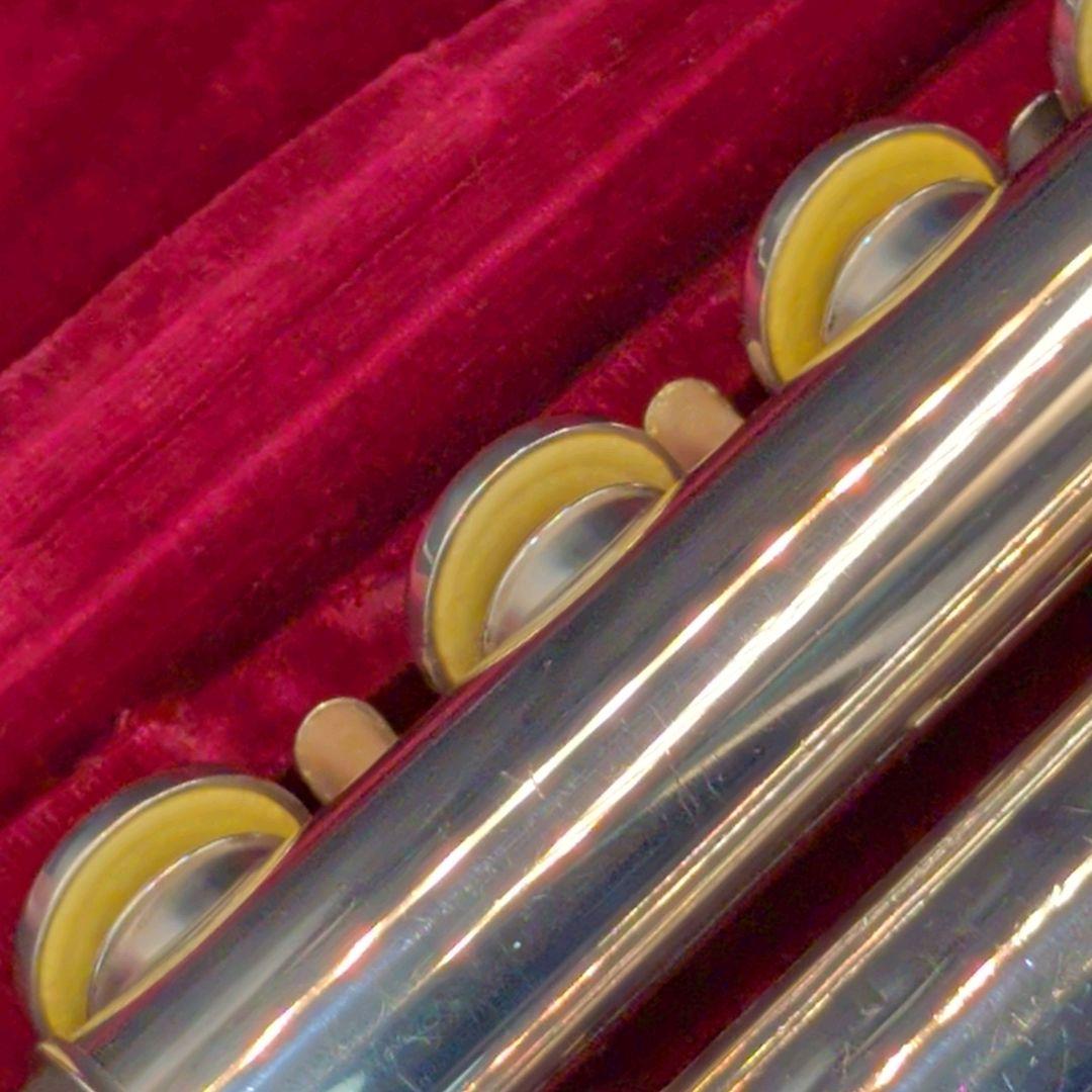 フルート　調整済　ヤマハ　YFL311（頭部管銀製Eメカ仕様銀メッキ仕上げ）