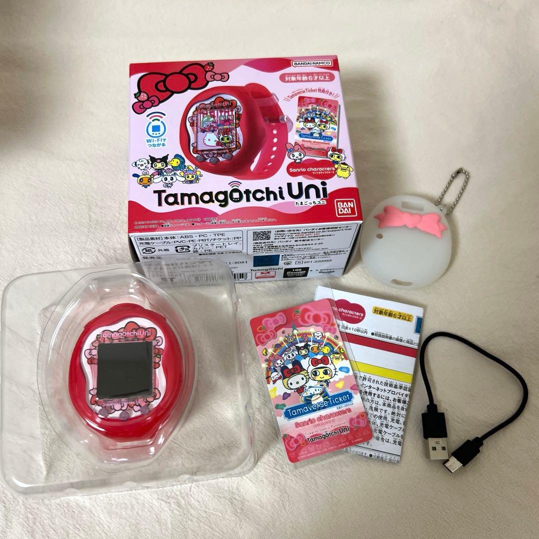 たまごっちユニ　サンリオ　Tamagotchi Uni 美品　ハローキティ
