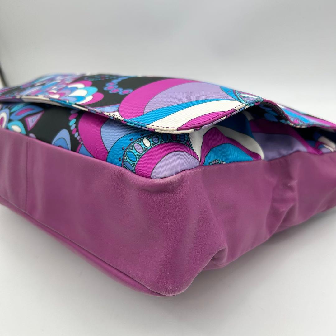 良品　エミリオプッチ　ショルダーバッグ　フラップ　花柄　青　紫　A4　斜め掛け