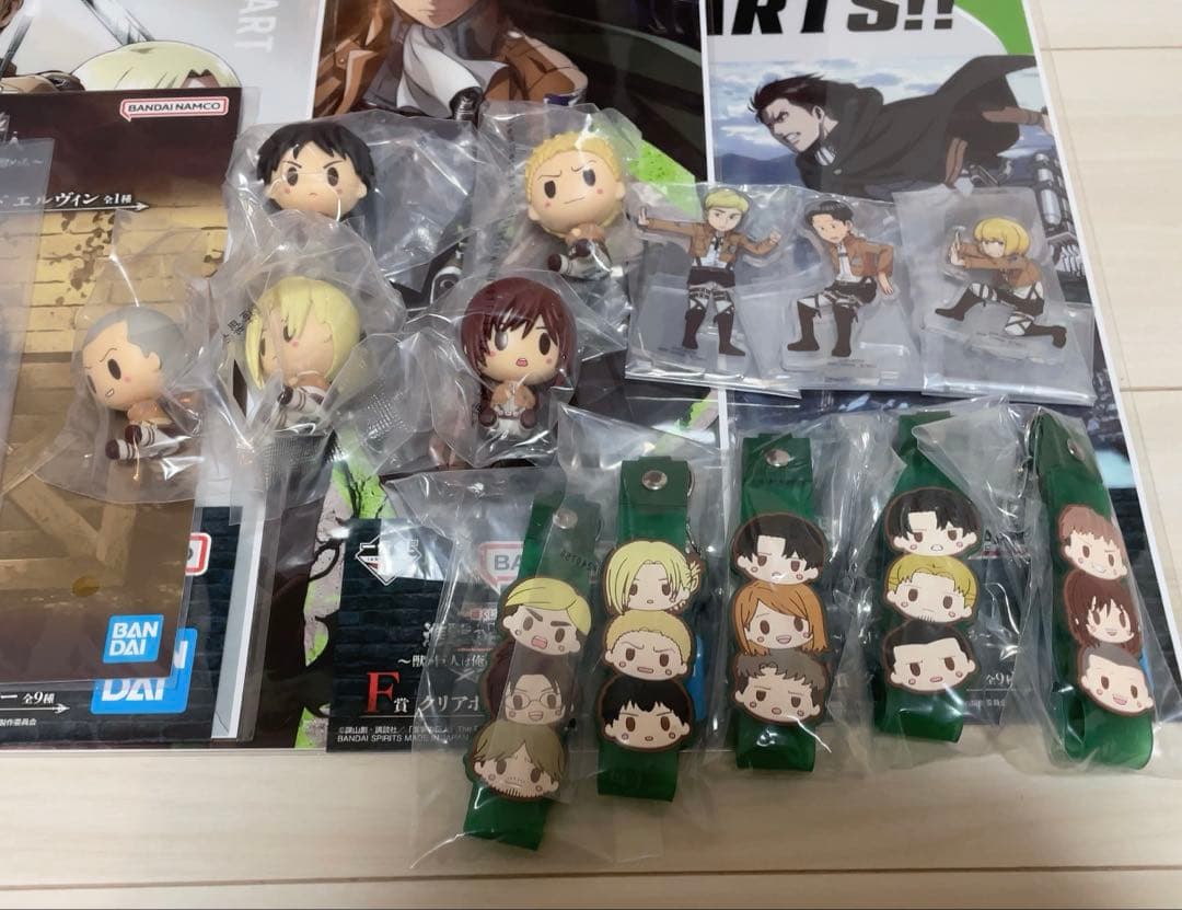 一番くじ　進撃の巨人　A賞　獣の巨人　B賞　リヴァイ　ラストワン賞　超大型巨人