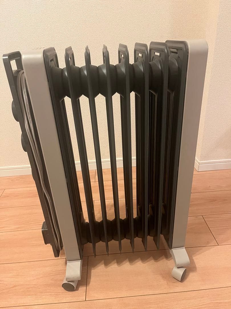 デロンギ　Delonghi オイルヒーター RHJ21F1015-LG 2023