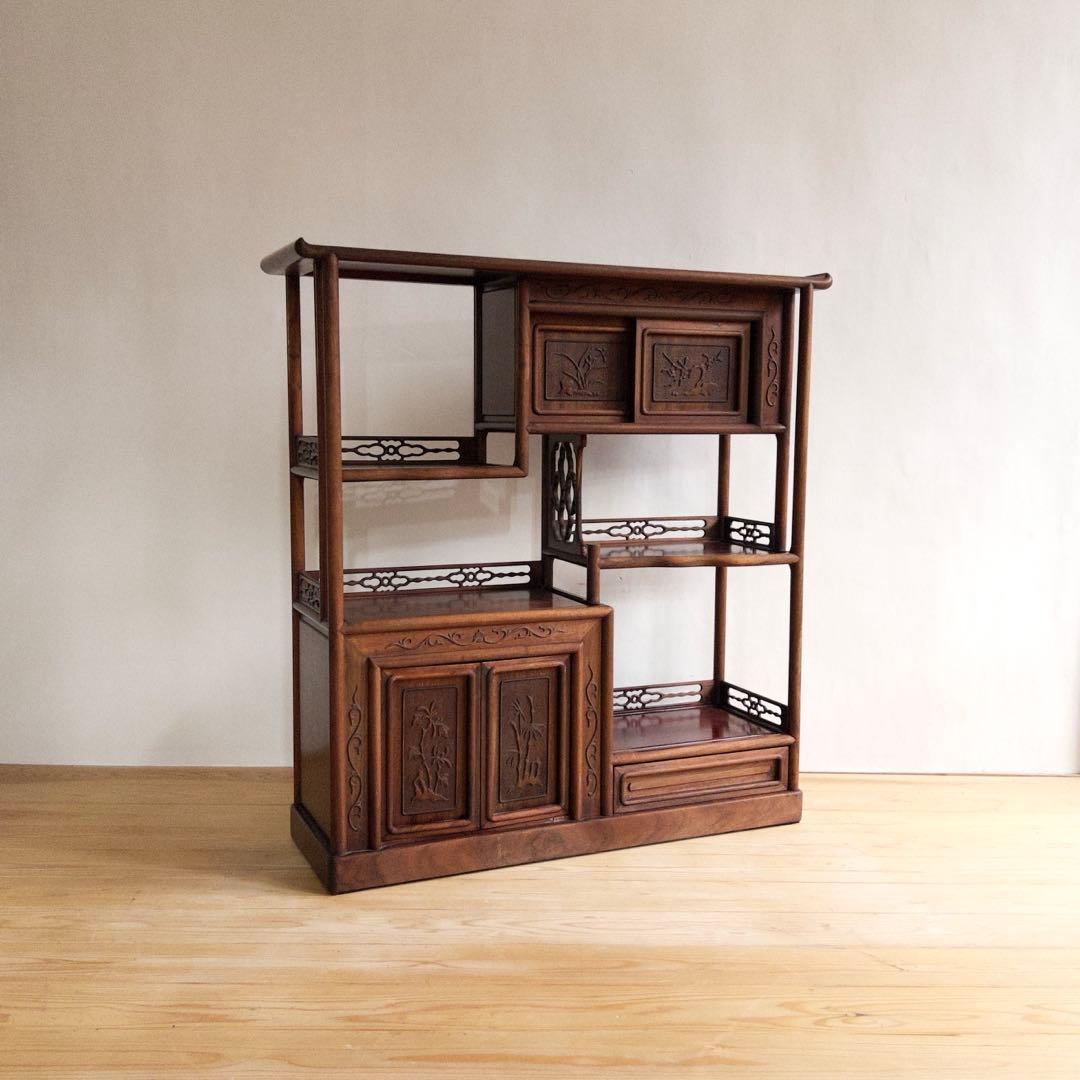 茶箪笥　天然木　茶棚 和風　和室家具　唐草透彫 高級家具　透かし彫り