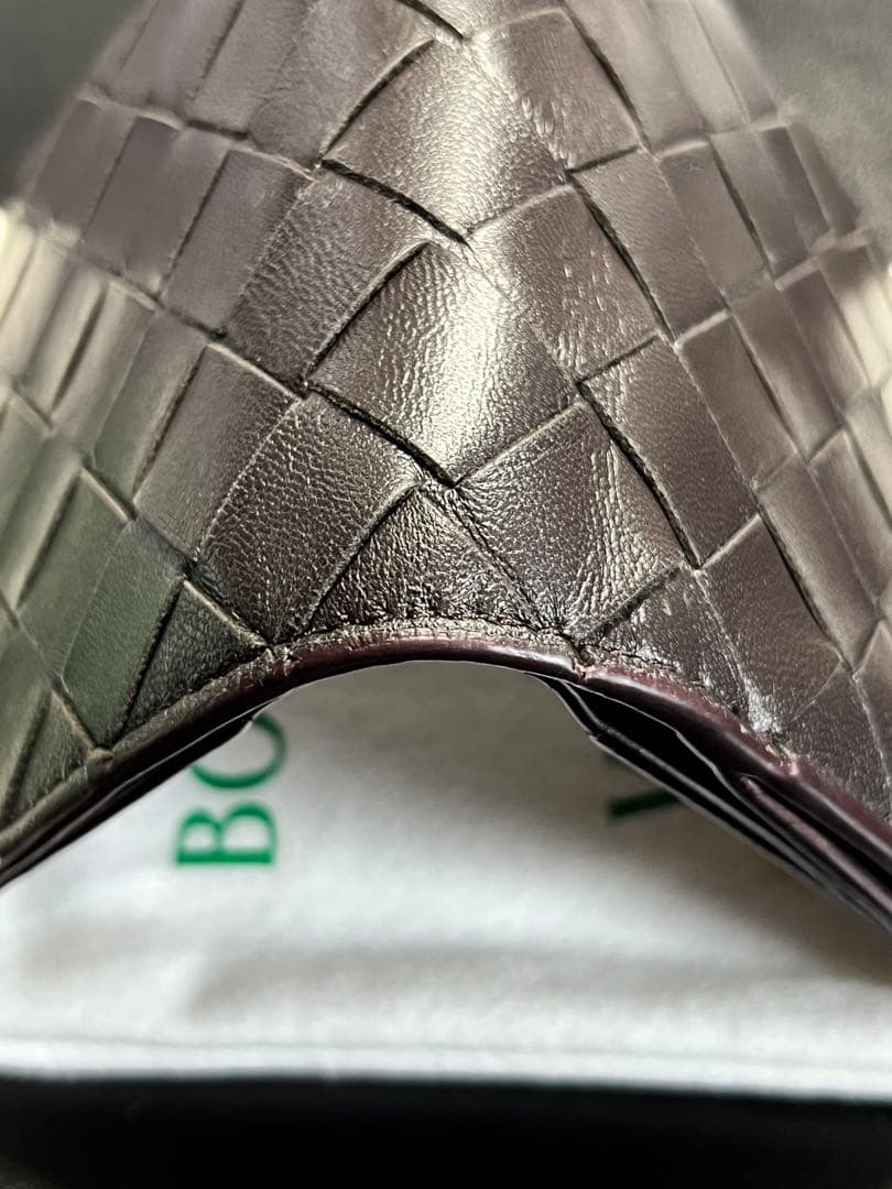 ボッテガヴェネタ イントレチャート スモール 二つ折りウォレット