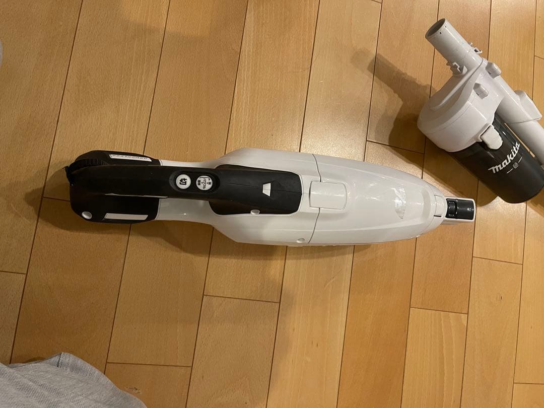 マキタコードレス掃除機　CL282FD ショートサイクロン付