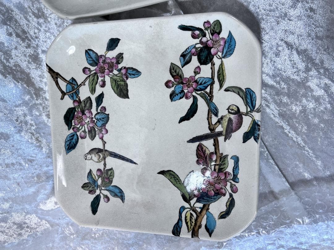 ジョージ・ジョーンズ　角皿　花鳥図 4枚組