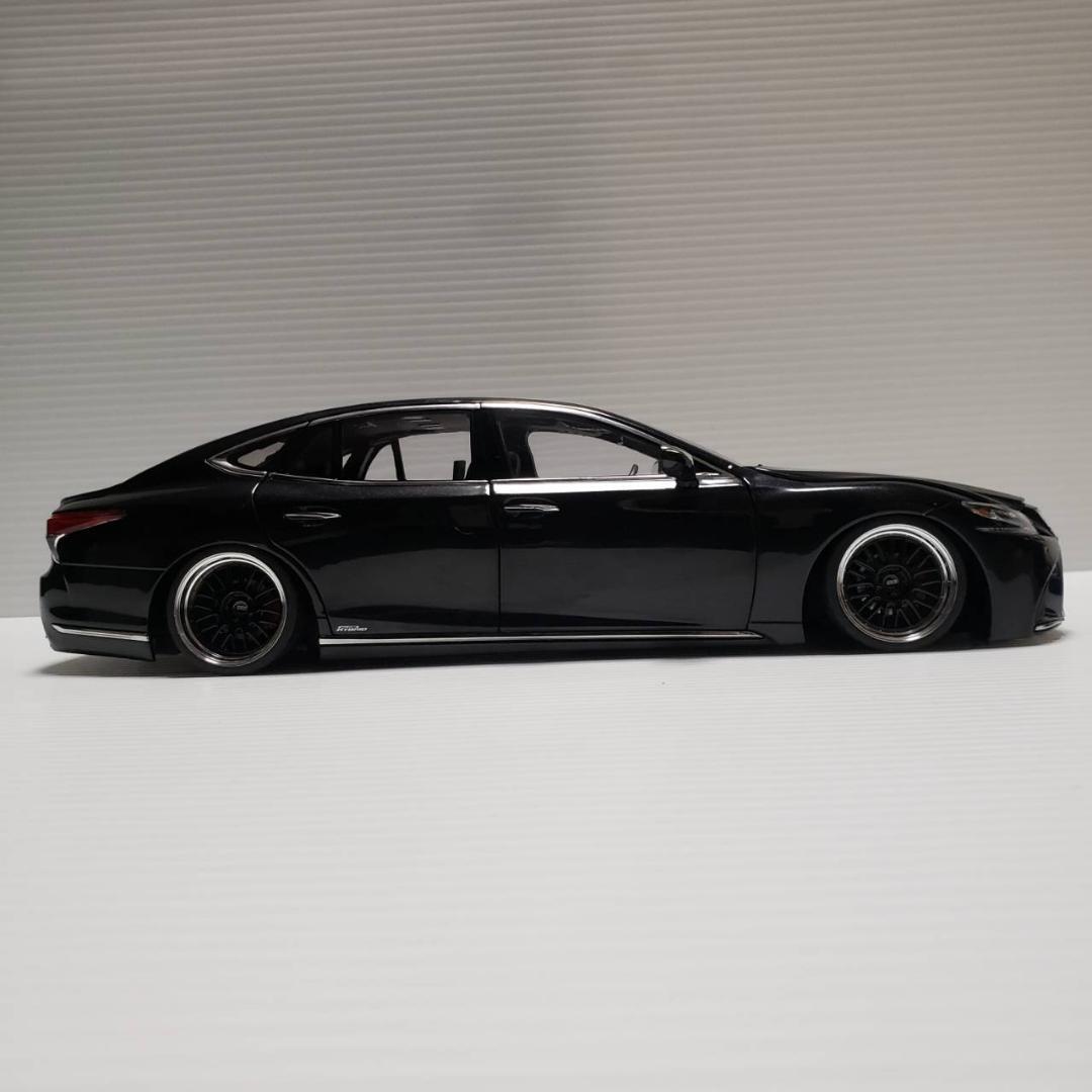 1/18　レクサス LS500h　カスタム