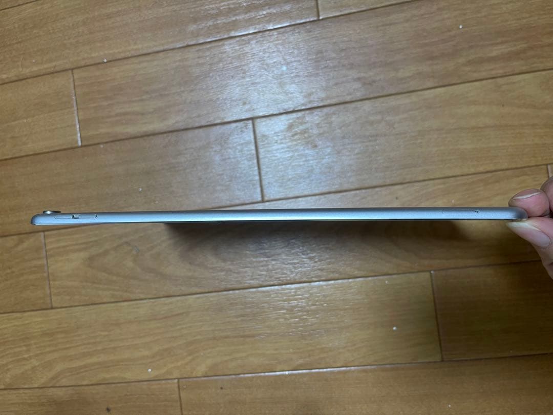 Apple iPad pro 10.5インチ256GB