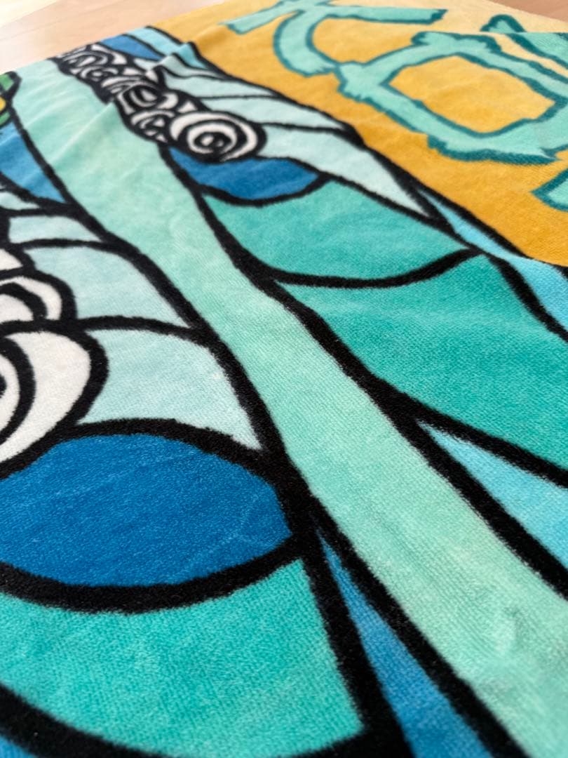 ヘザーブラウン、ジャックジョンソンkokua festival 巨大タオル