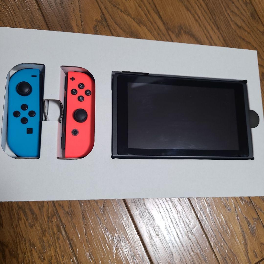 Nintendo Switch 本体 青/オレンジとケース