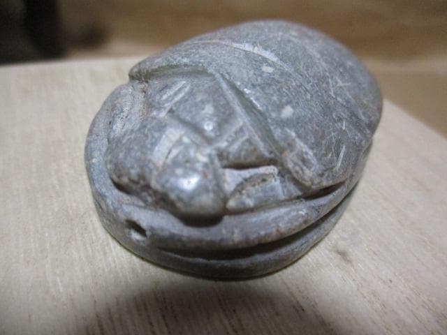 西*人様 古代エジプト　石彫り　スカラベ　箱付き　R76-1