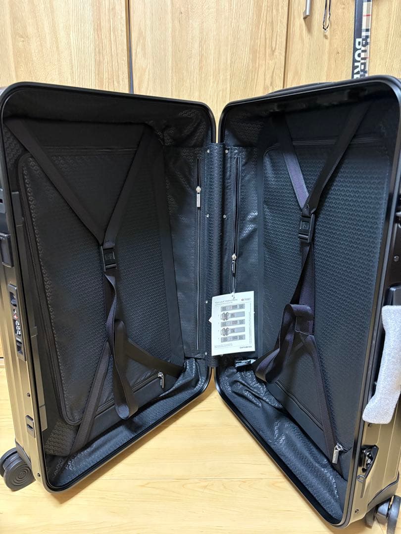 ベ*ン様 サムソナイトSamsoniteキャリーケースSPINNER71L新品