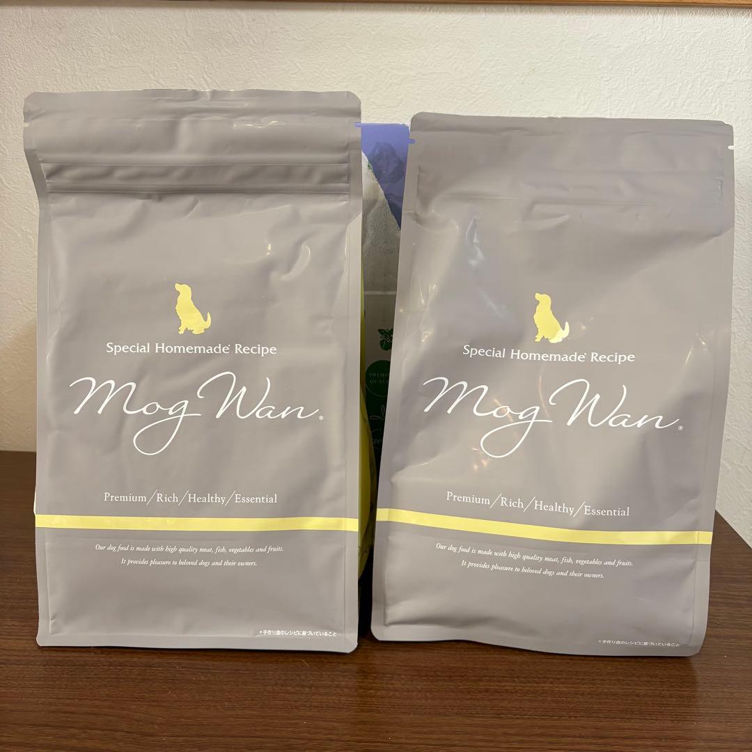 【新品未開封】　モグワン　ドッグフード　1.8kg　2袋