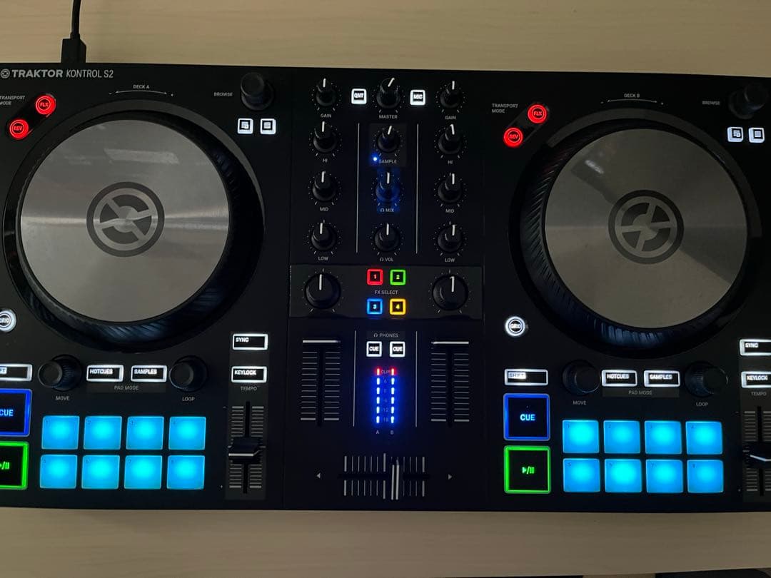 m*k様 TRAKTOR KONTROL S2 MK3 本体＆ガイドブック＆キャ