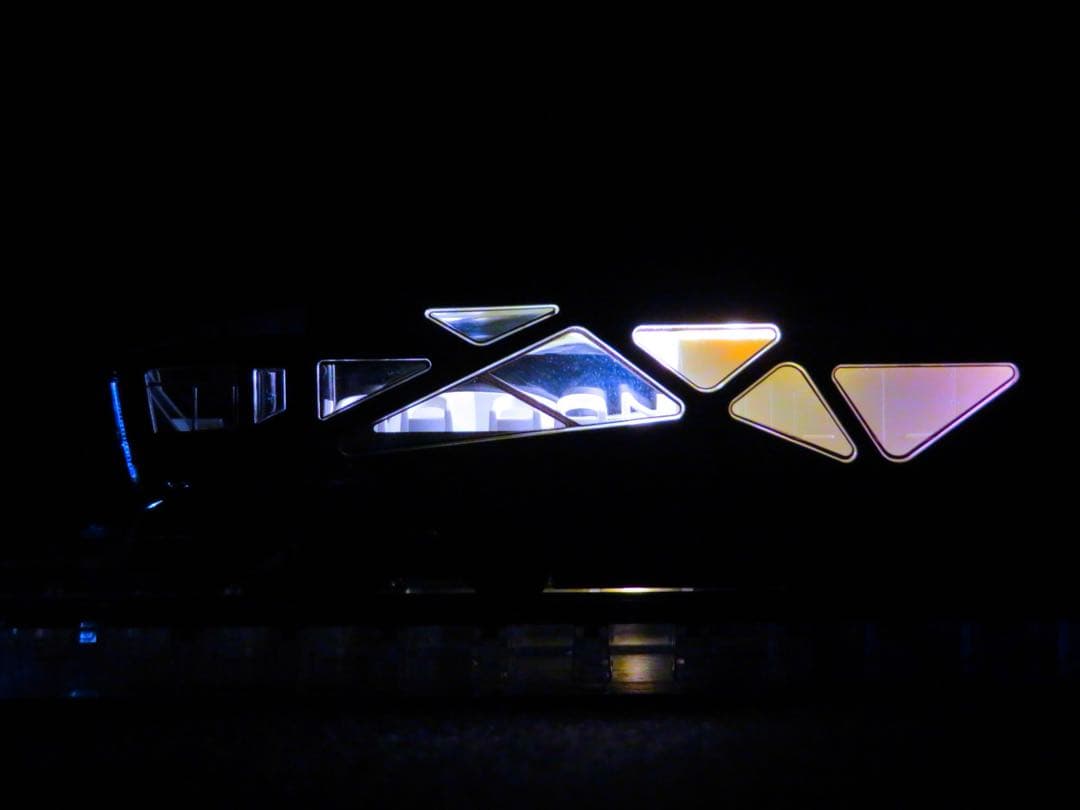 KATO E001形 ＜TRAIN SUITE 四季島＞ (特別企画品)【新品】