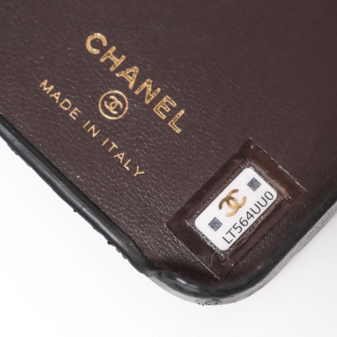 CHANEL　シャネル　スマホケース　マトラッセ 　ブラック　AP2689