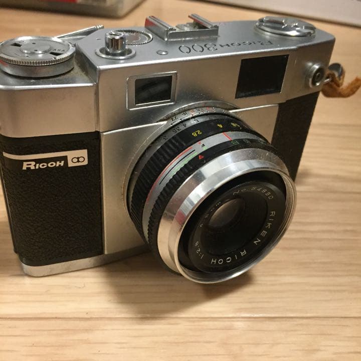 Ricoh300 フィルムカメラ 骨董品