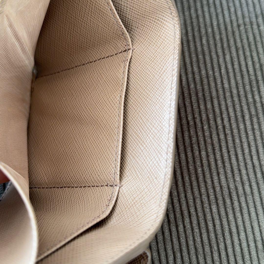 ICチップ搭載　正規品　PRADA 三つ折り財布　ピンクベージュ　CAMMEO