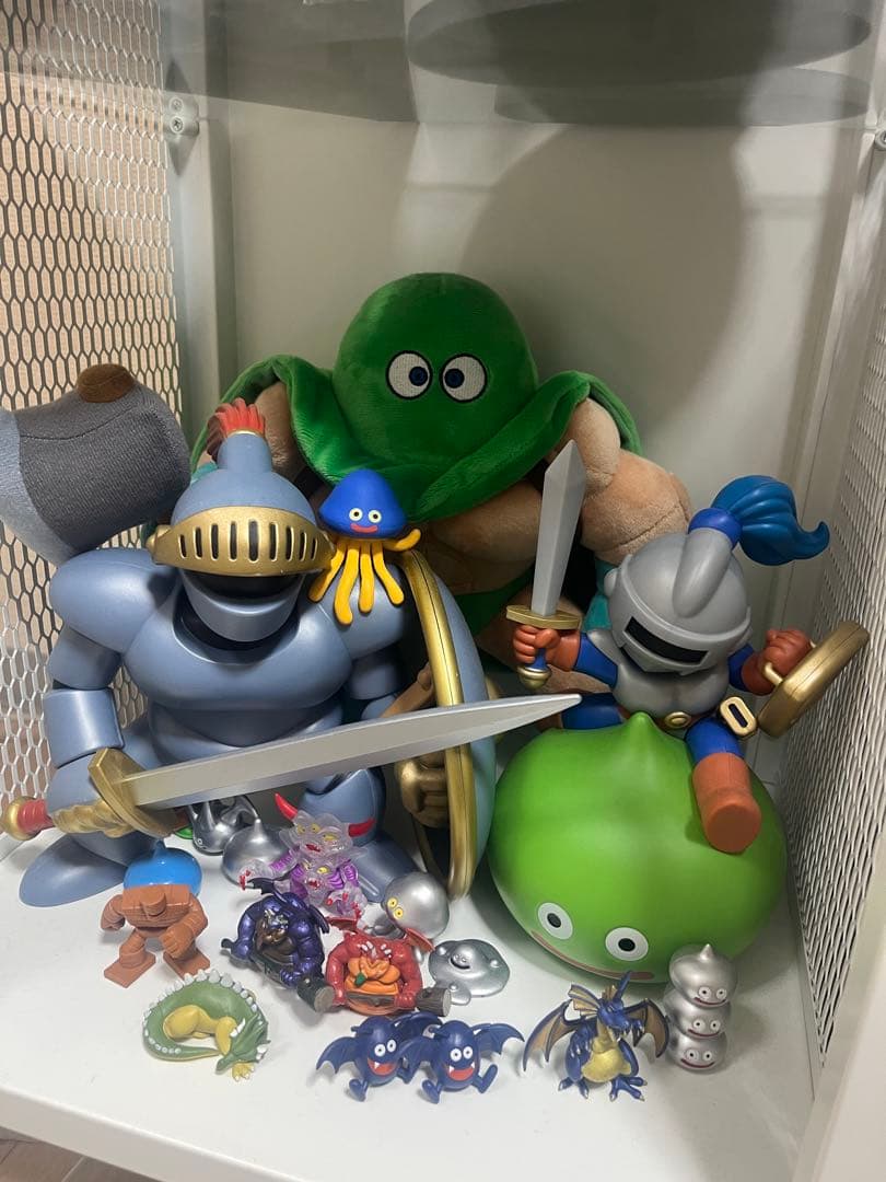 ドラクエフィギュア、ぬいぐるみまとめ売り