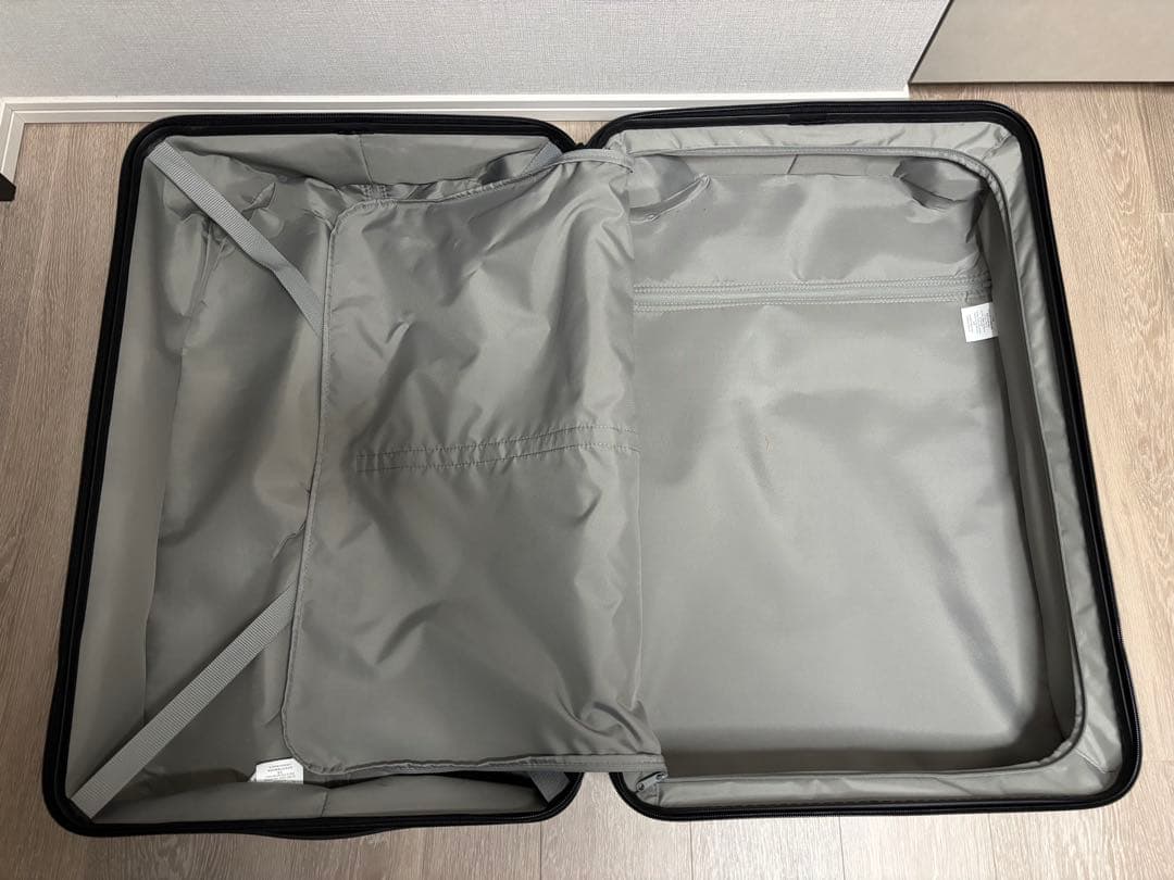 【一度のみ使用】無印良品スーツケース　105L ネイビー