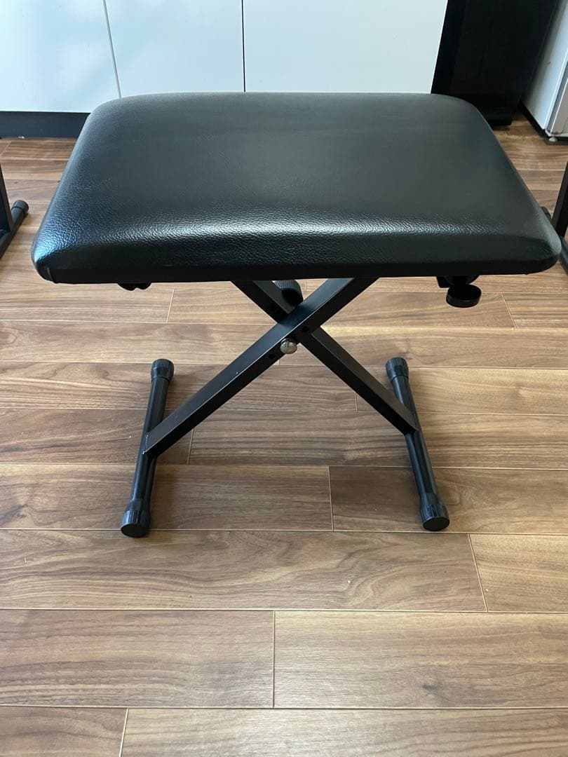 え*s様 CASIO Privia px--130 88鍵盤 電子ピアノ ホワイ