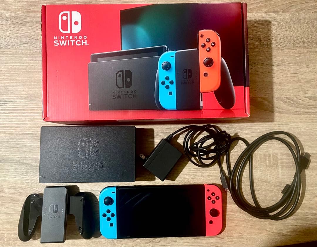 【美品】Nintendo ニンテンドウ Nintendo Switch スイッチ